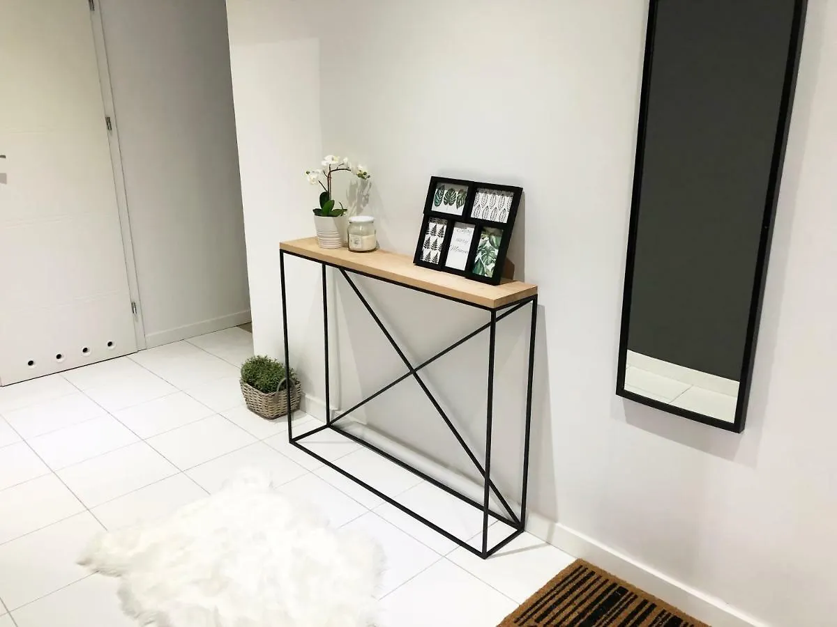Apartament Solidarnosci 131A By Homeprime Warszawa